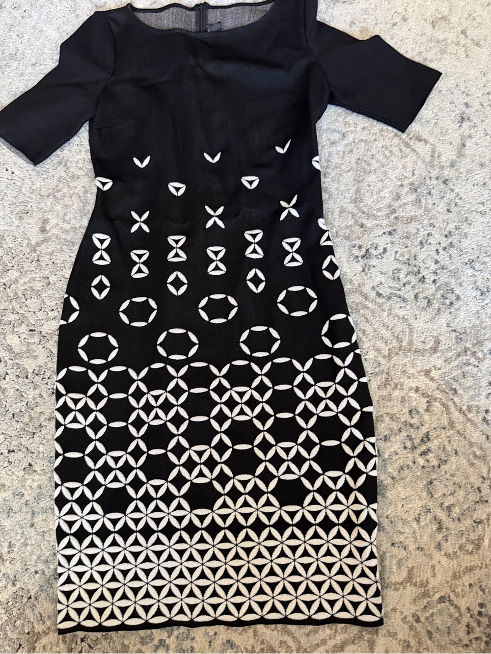St John - Black & White Geometric Sheath Dress